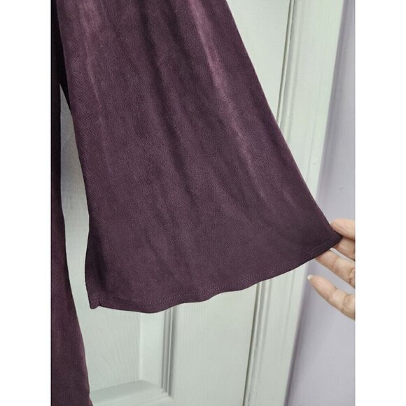 Chico's Travelers Slinky Top Wine Size 1 Small 3/4 Sleeve Criss Cross Neck - Picture 6 of 7